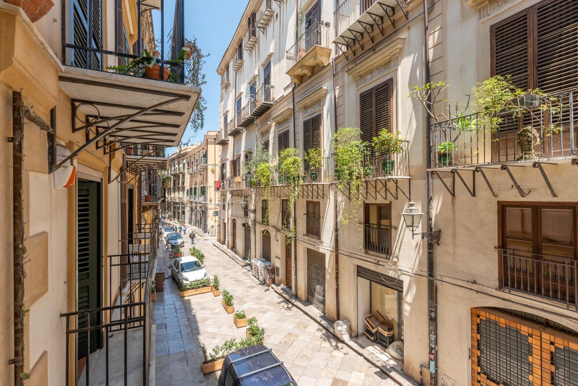 Good Vibes Apartment Nel Centro Storico Palermo Exterior foto