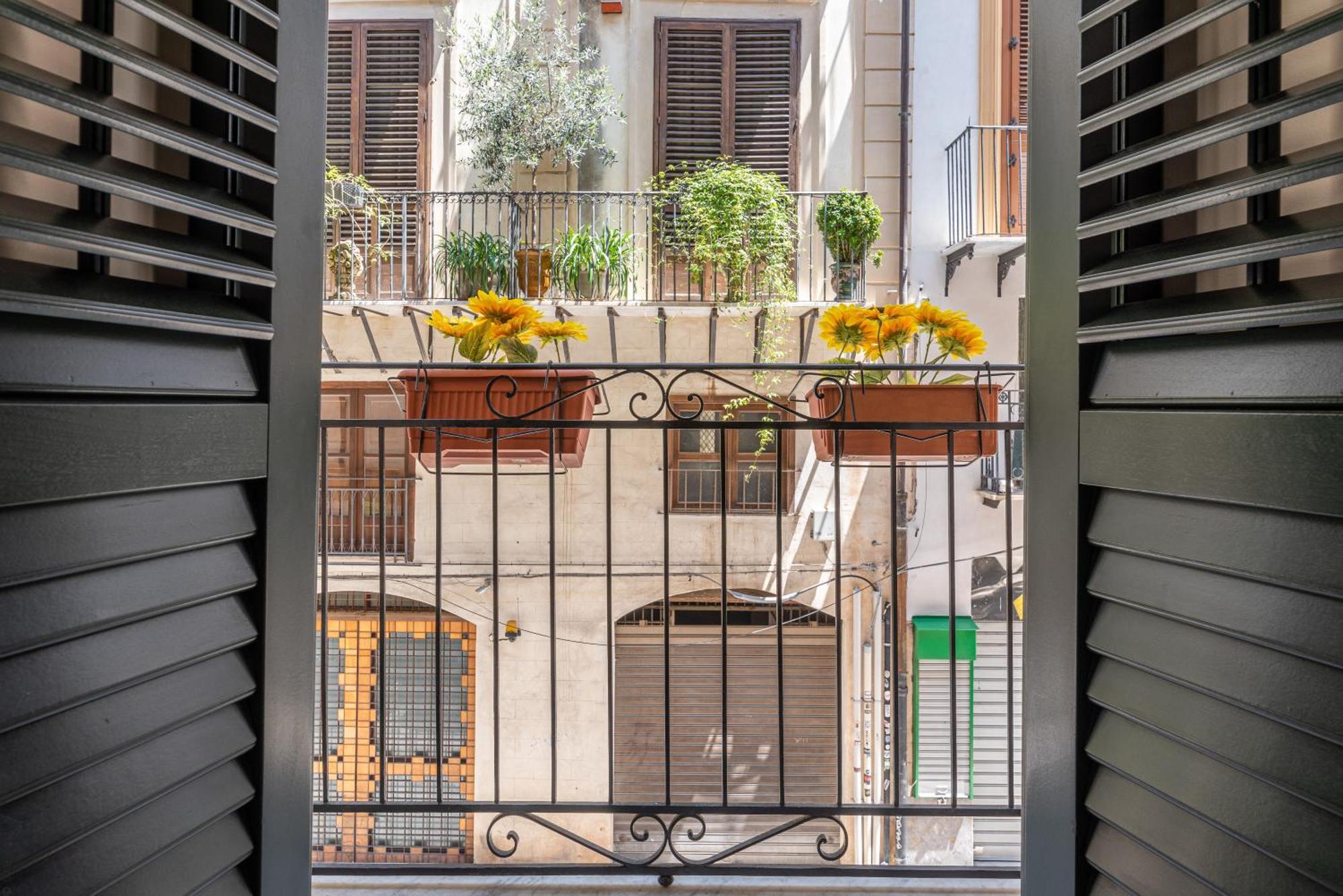 Good Vibes Apartment Nel Centro Storico Palermo Exterior foto
